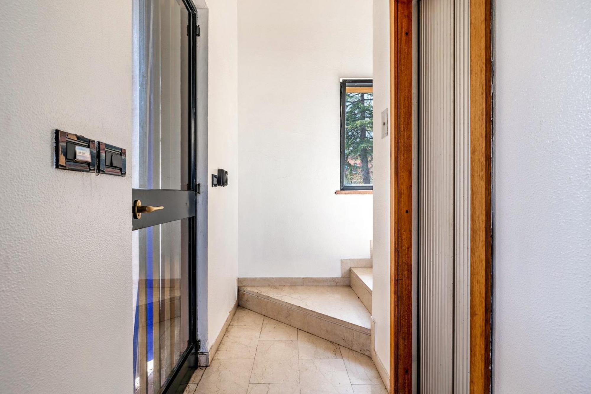 Casa Sara With Swimming Pool Appartement Riva del Garda Buitenkant foto