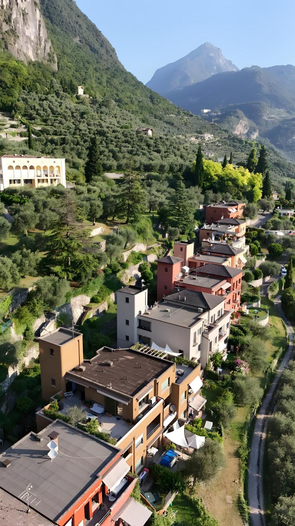 Casa Sara With Swimming Pool Appartement Riva del Garda Buitenkant foto