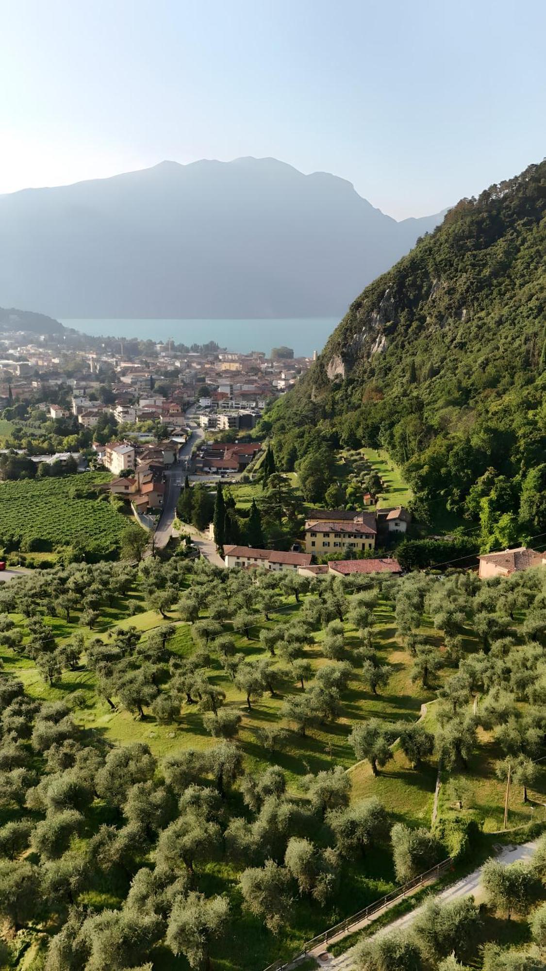 Casa Sara With Swimming Pool Appartement Riva del Garda Buitenkant foto