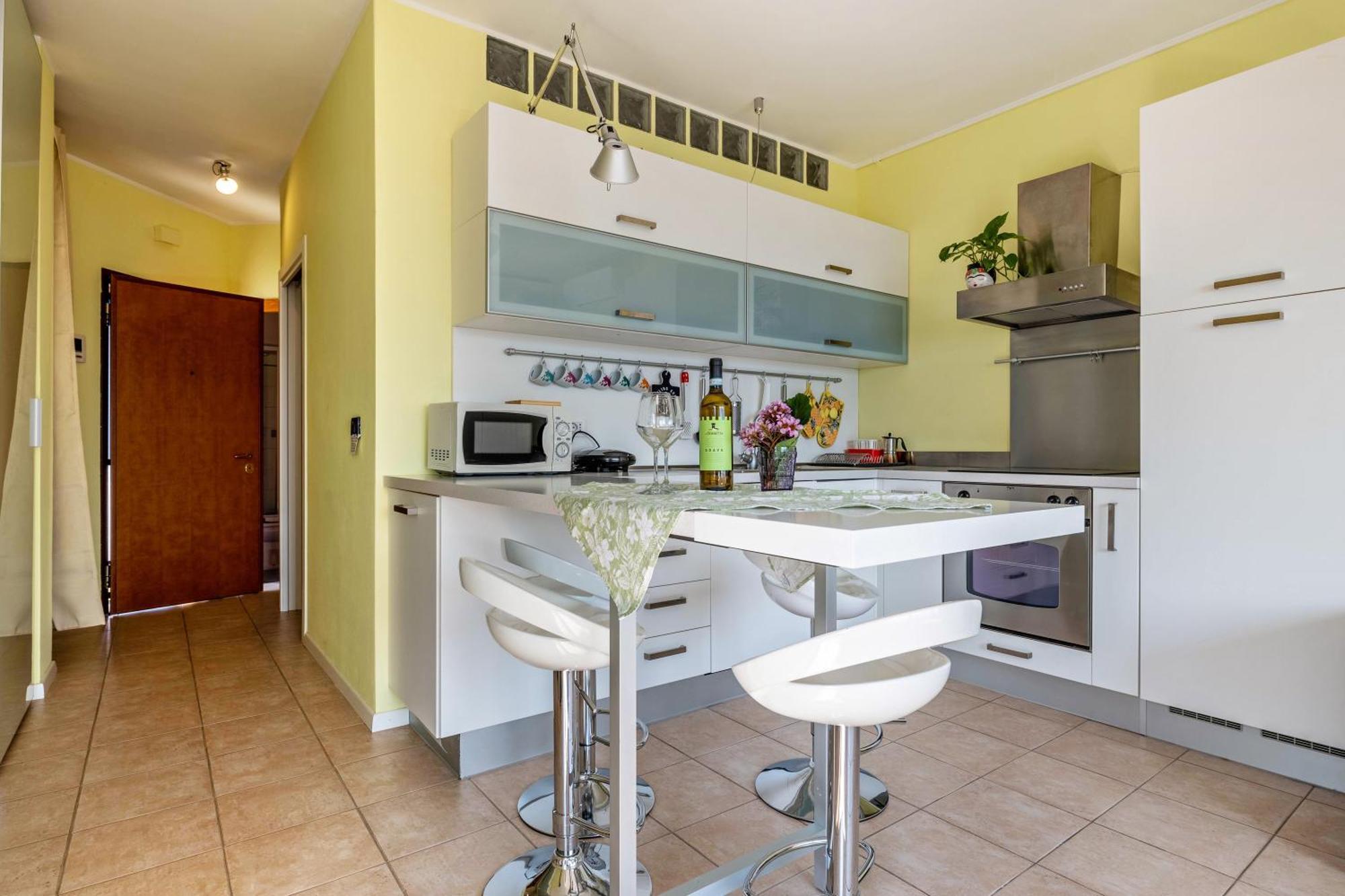 Casa Sara With Swimming Pool Appartement Riva del Garda Buitenkant foto